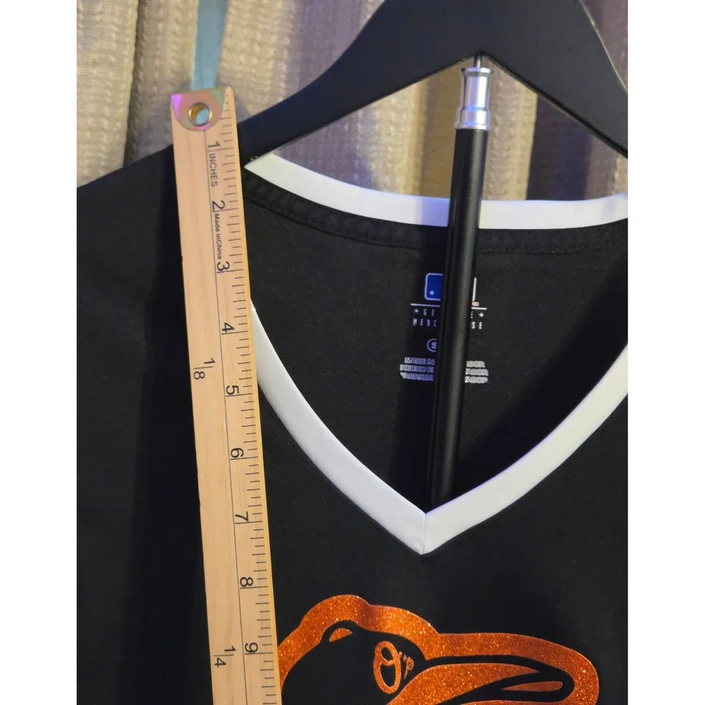 MLB Short Sleeve Baltimore Orioles T-Shirt Womens Size Small‎ Black White Orange